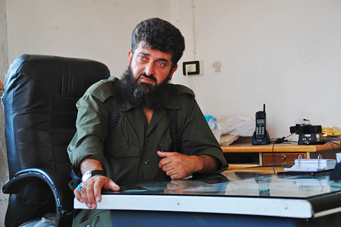 Líder del Frente Islámico Sirio Ahmad Abu Issa 